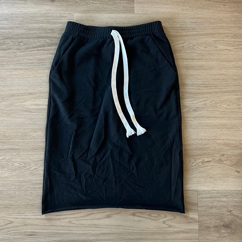 NWOT Emery Rose Women’s Drawstring Skirt Size XS Black
